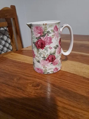 £8 • Buy Heron Cross Pottery Staffordshire Small Milk Cream Jug Roses Pattern 