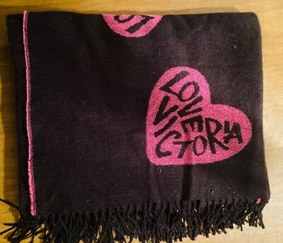 $15.99 • Buy New W/o Tags Victoria’s Secret Lightweight Throw Blanket