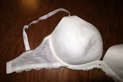 32dd ❤️ Vintage Bra ❤️ Victoria's Secret White ❤️ Biofit Push Up Pads Lace Over • $52