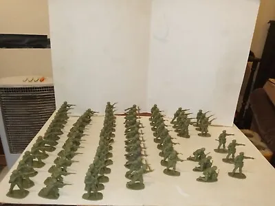 £17 • Buy 70 Airfix 1:32 Scale WW II British Paratroopers, Unpainted,All Good!
