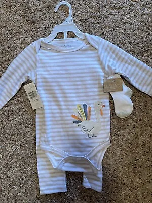Lila And Jack 9-12 Month Thanksgiving Outfit  • $19.99