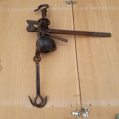 £25 • Buy DAY & MILLWARD, VINTAGE BUTCHERS STEELYARD, UP TO  150lb, HANGING WEIGHT SCALE