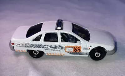 £3.75 • Buy Matchbox ‘94 Chevy Caprice Police Car 1 Side Bosque Security & Taxi Cab On Other