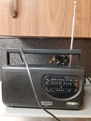 MATSUI - PORTABLE - 3 BAND RADIO - R200 . Good Condition And Fully Working. • £13.99