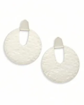 Kendra Scott Diane Statement Earrings In Bright Hammered Silver • £30