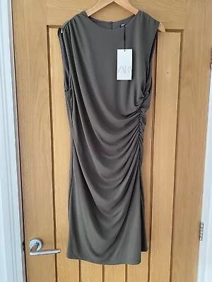 Gorgeous BNWT Zara Khaki Ruched Front Draped  Bodycon Midi Dress Size XL • £24.95
