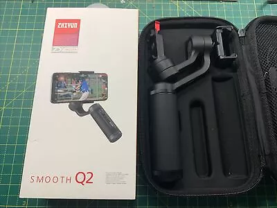 Zhiyun Smooth-Q2 3-Axis Black Handheld Smartphone Gimbal Stabilizer - With Case • £60
