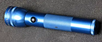 Maglite 2 D Cell Blue Flashlight 10  Made In USA • $15.55