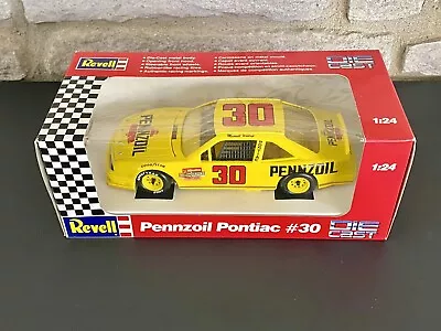 Original Vintage 1:24 NASCAR Diecast Stock Car Michael Waltrip #30 Pennzoil 1991 • $14.95