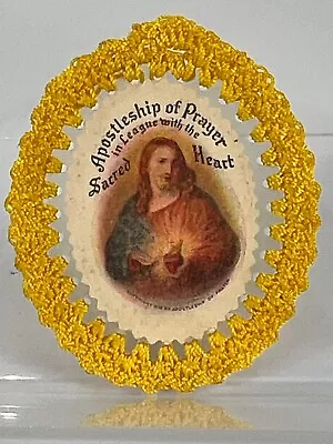 Vintage SACRED HEART OF JESUS APOSTLESHIP OF PRAYER Badge Religious Scapular • $12.99