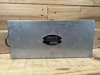 Vintage Umco Corporation Model B-10 Two Sided 14 Slot Aluminum Tackle Box 9X4” • $19.67