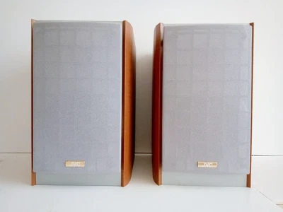 £14 • Buy JVC Compact 2 Way Bookshelf Speakers SP-UXHB4 Silver/Beech Wood Effect 24cm New 