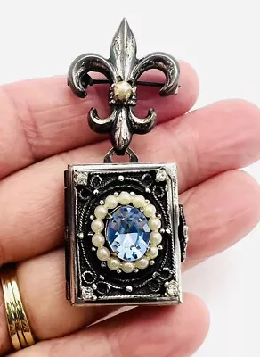 CORO Silver 3 Picture Folding Locket Brooch Fleur De Lis Signed Vintage Jewelry • $85