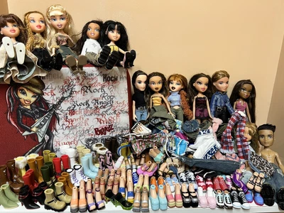 $115.50 • Buy HUGE LOT Of 13 Original Bratz And Bratz Boyz, Accessories, Shoes And More!