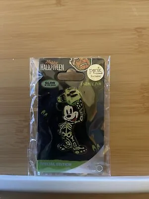 Pink A La Mode Disney Glow In The Dark Mickey Mouse Halloween 2023 Pin LE 300 • $19.99