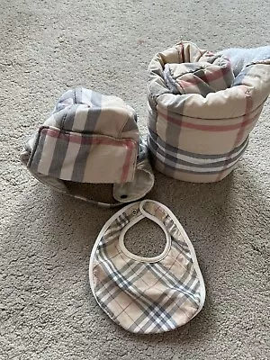 Burberry Baby Beige Checked 3 Pieces Gift Set Unisex • £80