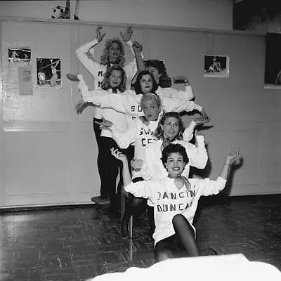 $9 • Buy Actress Irish Mccalla Poses With Other Girls In LA 1956 OLD PHOTO 1