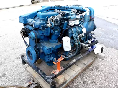 Perkins ST6.354 / 6 Cylinder Marine Engine Range4 200 HP Inline 6 Cylinders • $5200