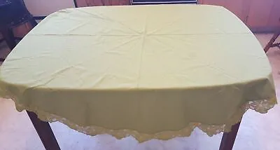 Vintage 60  Round Green Tablecloth W Lace Flower Border • $20.97