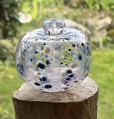 Murano Glass Bottle With Confetti And Latticino Decoration. • £29.99