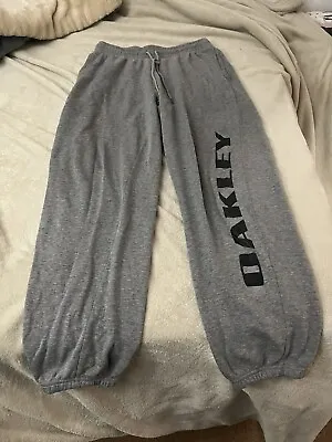 Oakley Grey Gray Sweatpants Size Medium • $10