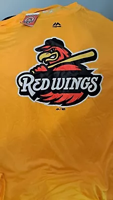 Red Wings Minor League Baseball Adult 2XL T-shirt  • $10