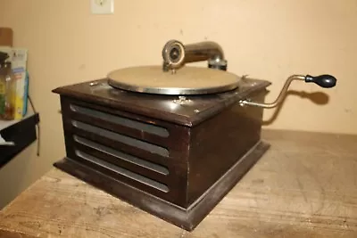 Antique Victor Talking Machine Victrolita Phonograph RUNS/VIDEO • $250