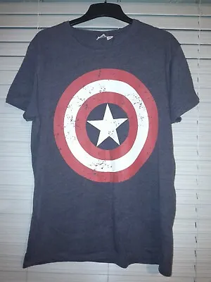 Official Marvel The Avengers Men's Large T Shirt • £2.80