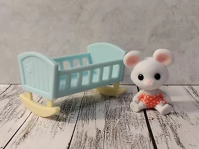 B6  Honey Bee Acres Babies - Baby Ollie W/Crib Cradle • $6