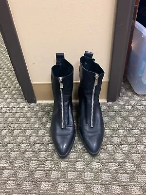$29.99 • Buy Women's  Zara Trafalug  Black Leather Zip In Front Boots.  Size 6 -USA And 37-Eu