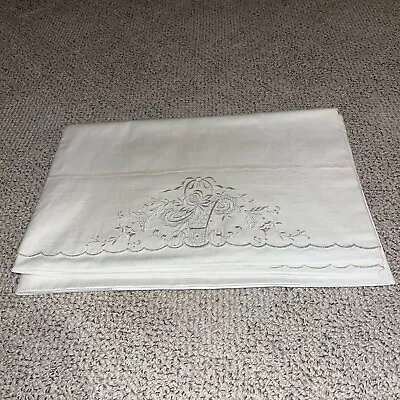 Vintage Made Rite Sheet White  With Two Pillow Cases .  Embroidered. • $17