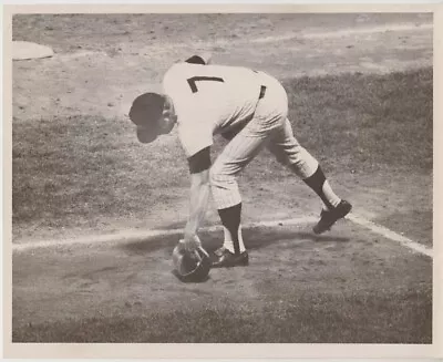 VERY RARE Original 1970 Type I Press Photo Of Mickey Mantle Coaching First Base • $99