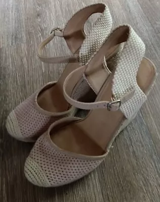 Lucky Brand REANDRA Nomad Natural Tan Espadrille Wedge Sandals Platforms 8.5 • $24.64