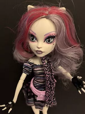Monster High Doll Catrine DeMew  Scaris City Of Frights • $24.85