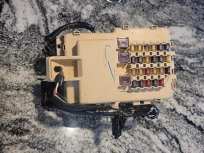 01 02 03 04 Toyota Sequoia Interior Cabin Fuse Box Relay Junction Block 4.7 Auto • $31.95