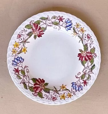 VERNON KILNS Dolores DINNER PLATE Vintage Hand Painted FLORAL Pattern Scalloped • $14.99