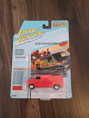 Johnny Lightning Classic Gold 1976 Dodge Tradesman Van • $8
