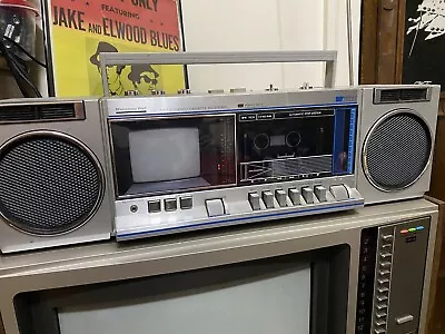 Montgomery Ward Boombox GEN-39985 TV AM/FM Cassette Stereo 1985 FGTV1 Radio Work • $119.99