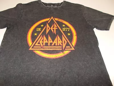 Def Leppard - Uk 1977  T-shirt - Small -vgc-see Desc For Sizing- • $18