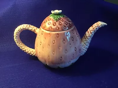 Collectible Handcrafted Vintage Frutta Fresca Strawberry Tea Pot Seymour Mann • $15.99