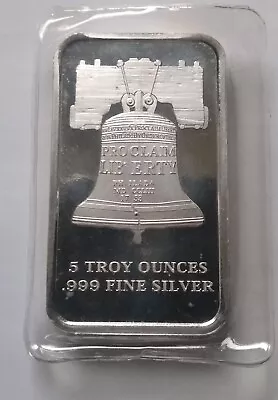 5 Troy Ounces - SD Bullion Bar Of .9999 Fine Silver We The People - Liberty Bell • £97.83