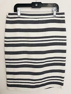 J. CREW Slit Back White & Blue Striped Cotton Blend Pencil Skirt Women's Size 00 • $14.99