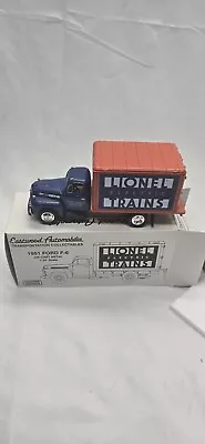 NIB Eastwood 1:34 1951 Ford F-6 Die-Cast Metal Lionel Box Truck • $16.67