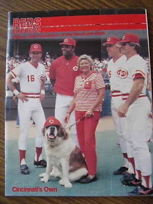 1986 Reds Express Official Publication Of The Cincinnati Reds  - NM With 124pgs • $11.50
