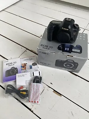 Canon EOS 5D Mark III 22.3MP Camera • £349