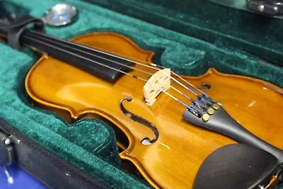 Cremona Violin SV-175 1/4 With Case • $30