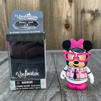 Disney Theme Park Favorites 3  Vinylmation “Nerd Minnie Mouse’' Figurine • $11.99