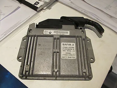 Renault Engine ECU Engine Control Unit Sagem 7700115597 • £30