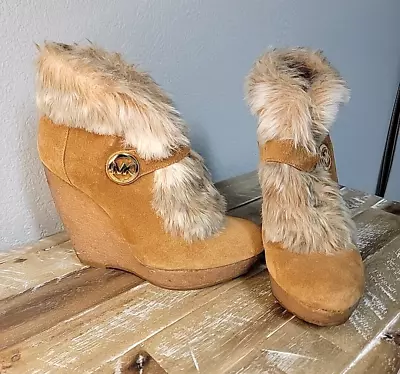 MICHAEL KORS Lara Wedge Tan Brown Platform Fur Suede Booties Boots Shoes 6 M • $24.99