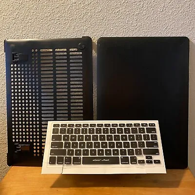 IPearl MCover Black Hard Shell Case & Keyboard Cover For 15in. MacBook Pro Used • $10.99